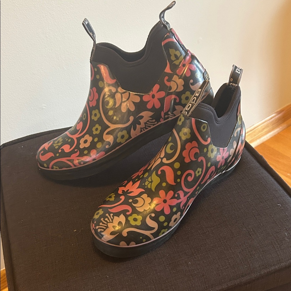Bogs Women's Black Floral Slip-On Rain Ankle Boots with Pink & Green Accents